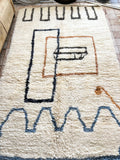 Moroccan BENI OUARAIN rug BO197- 260 x 153 cm/ 8.5 x 5 FT